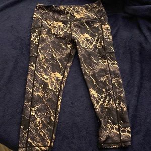 Constantly Varied Gear Gold Marble Capri-LG